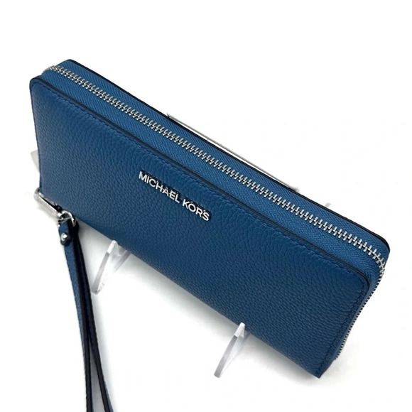 Michael Kors Large Continental Wallet Wristlet Teal - Picture 8 of 9